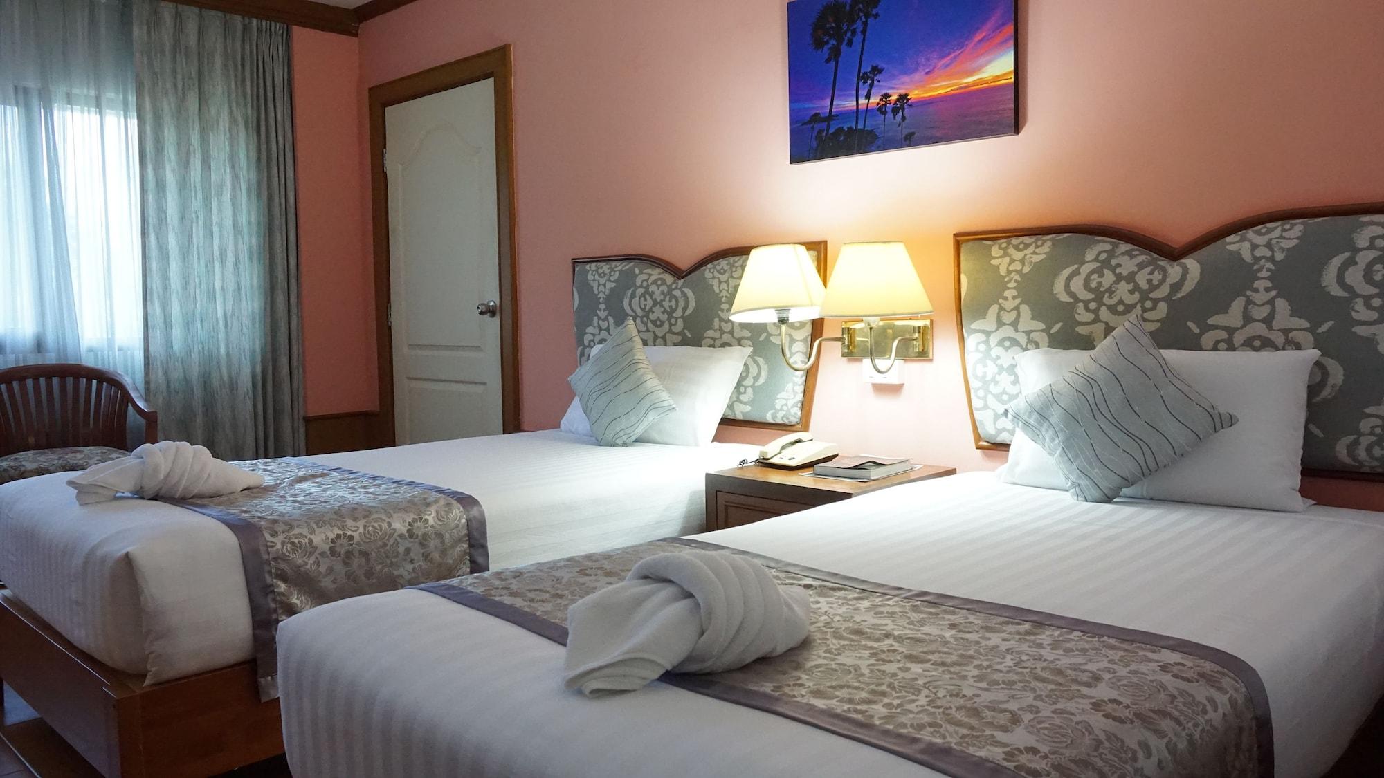Wattana Park Hotel Trang Zewnętrze zdjęcie