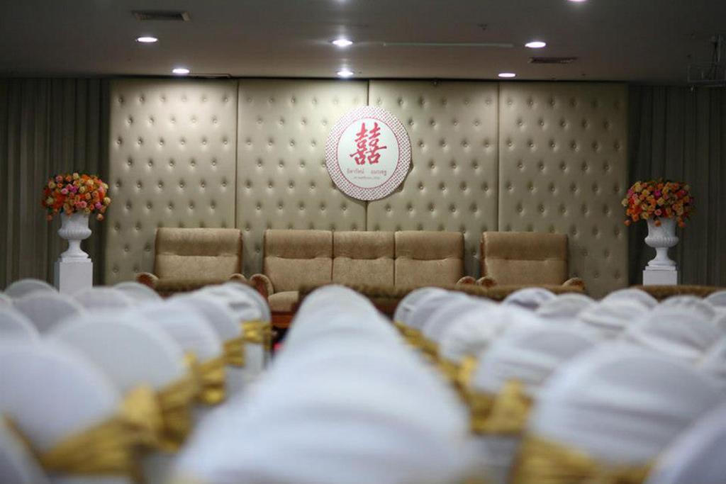 Wattana Park Hotel Trang Zewnętrze zdjęcie