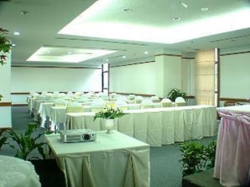 Wattana Park Hotel Trang Zewnętrze zdjęcie